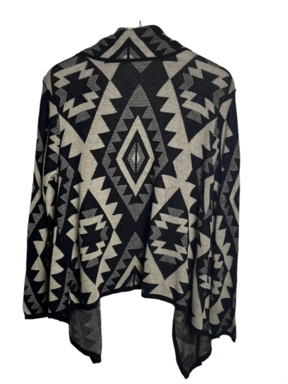 A KNITCH ABOVE Aztec Cardigan